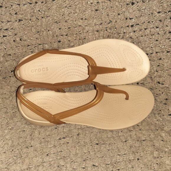 CROCS-Isabella Sandals Gold Tan T Strap Jelly Thong Slingback-Sz 9-Excellent - Picture 6 of 7